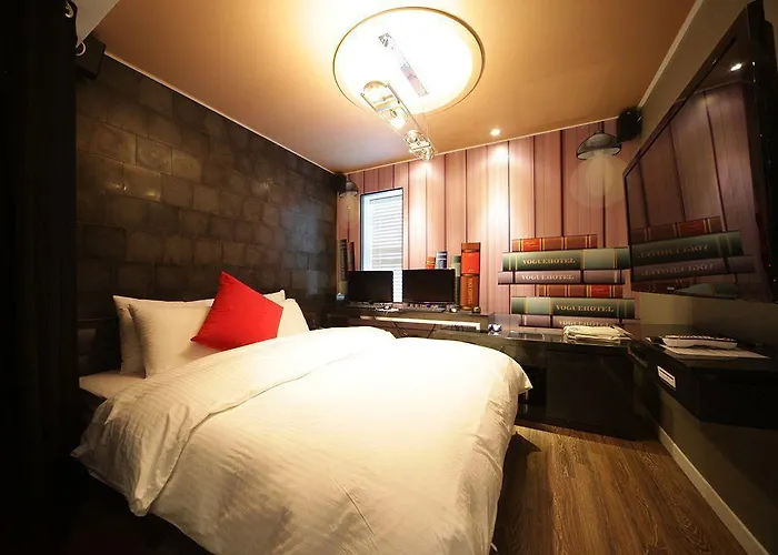 Shinchon Aida Motel 3*
