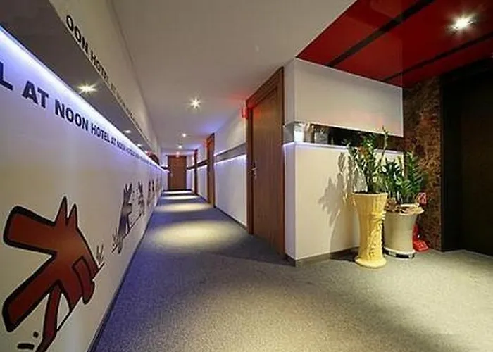 Motel Shinchon Aida