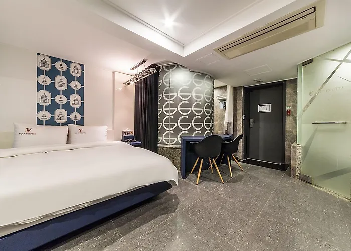 Motel Shinchon Aida